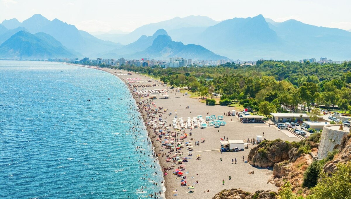 Пляж Коньяалты Турция
