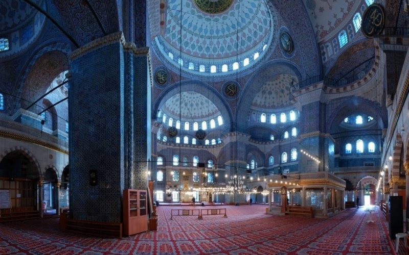 Интерьер Голубой мечети